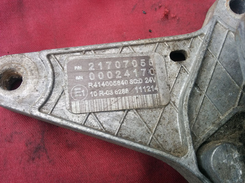 Volvo 21707055.\\ 2137905 - Engine and parts: picture 3 Volvo 21707055.\\ 2137905 - Engine and parts: picture 3