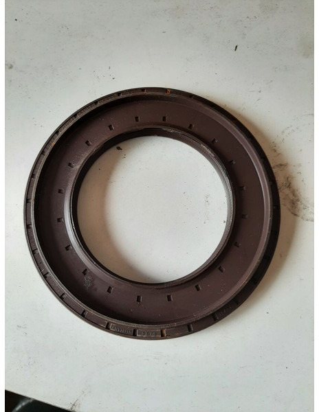 Volvo - Wheel hub: picture 1 Volvo - Wheel hub: picture 1