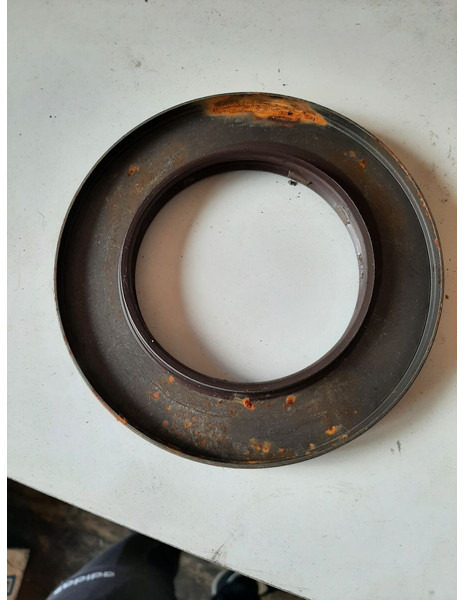 Volvo - Wheel hub: picture 3 Volvo - Wheel hub: picture 3