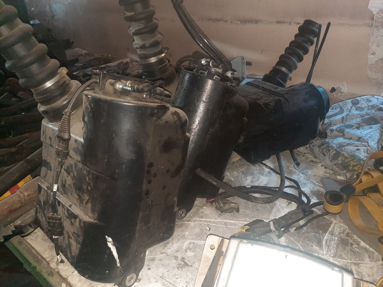 Volvo UDA2-7, 5-EXE-24 Volvo - Exhaust system for Bus: picture 1 Volvo UDA2-7, 5-EXE-24 Volvo - Exhaust system for Bus: picture 1