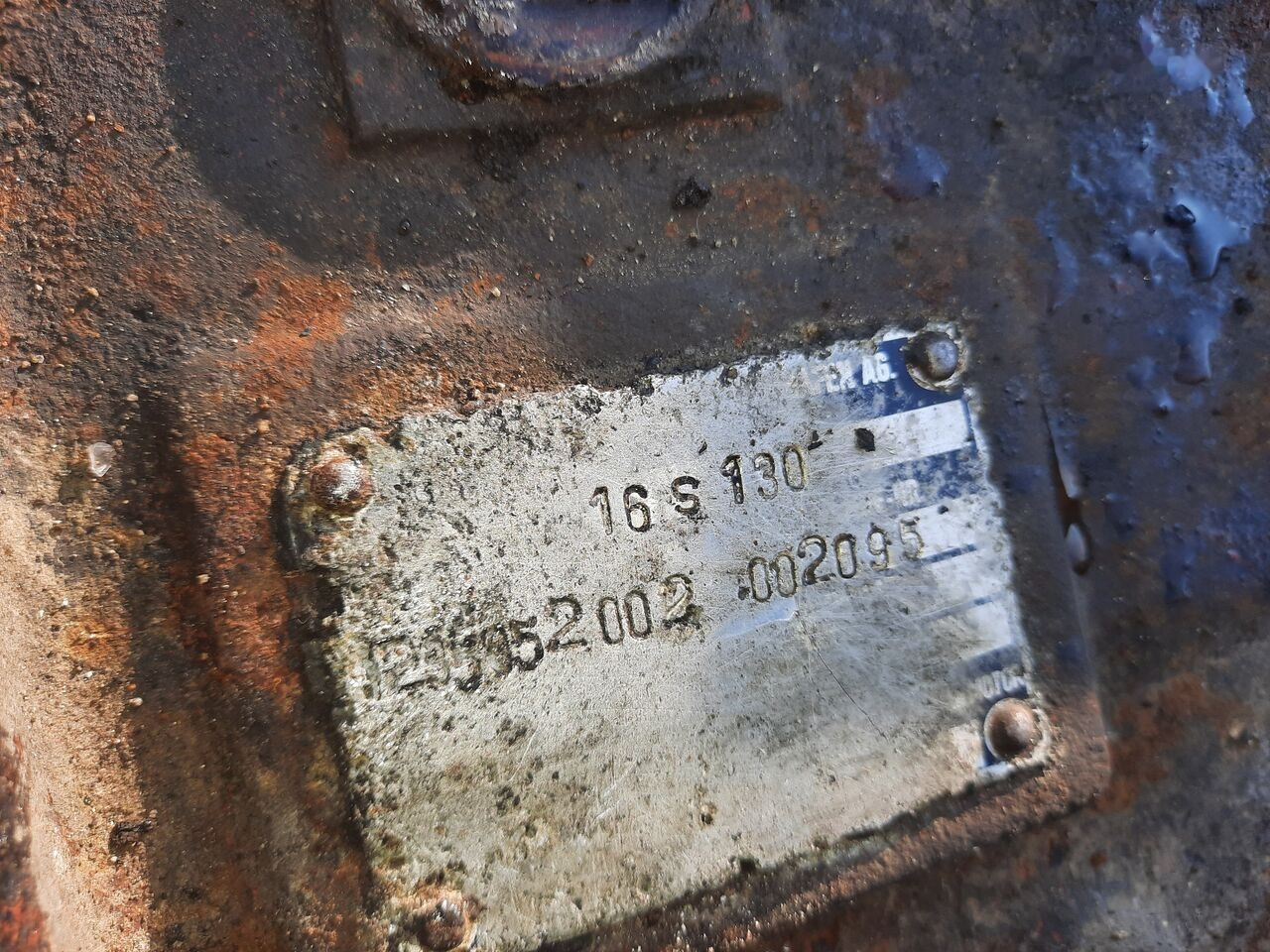 ZF 16S130 .8S180IT . 6S150C. 8S140 IT.6S80+GV80/ 6S90/ S5-24-3 / 6S Van Hool Neoplan - Gearbox for Bus: picture 3 ZF 16S130 .8S180IT . 6S150C. 8S140 IT.6S80+GV80/ 6S90/ S5-24-3 / 6S Van Hool Neoplan - Gearbox for Bus: picture 3