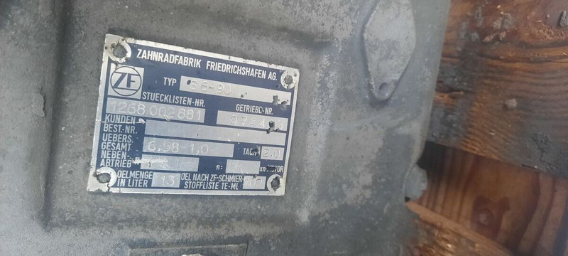 ZF S6-90 . S5-42 - Gearbox: picture 3 ZF S6-90 . S5-42 - Gearbox: picture 3