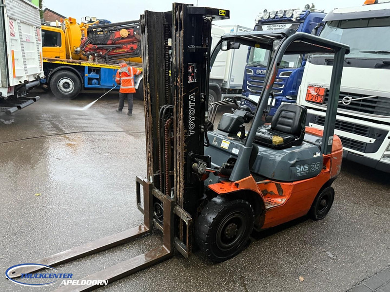 Toyota 7FDF25 Triplo, Extra functies - Diesel forklift: picture 4 Toyota 7FDF25 Triplo, Extra functies - Diesel forklift: picture 4