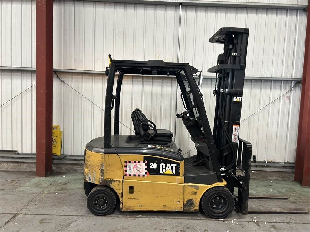 CAT EP20PN - Electric forklift: picture 5 CAT EP20PN - Electric forklift: picture 5