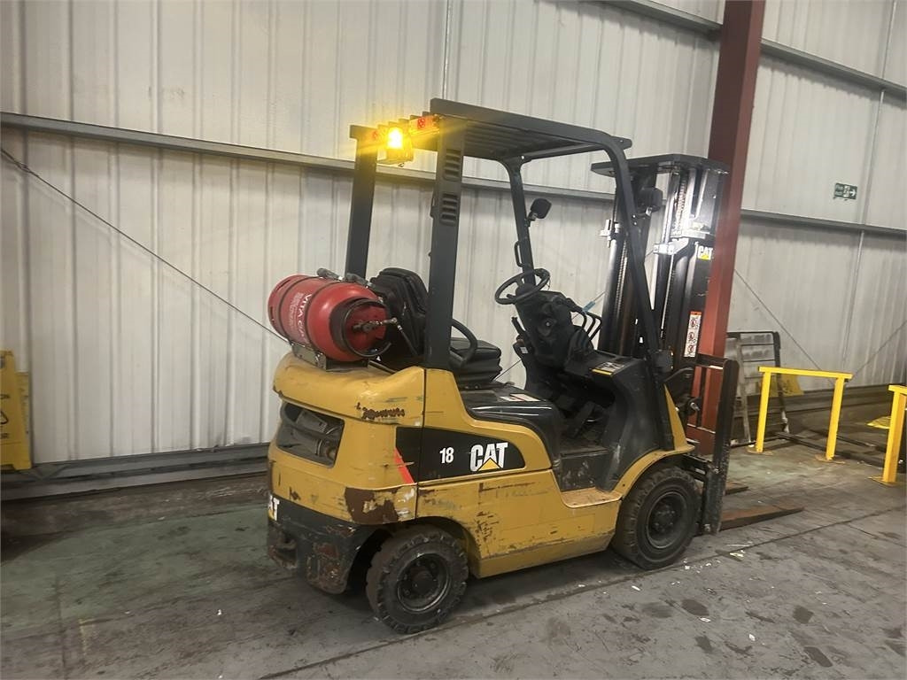 LPG forklift CAT GP18NT: picture 6 LPG forklift CAT GP18NT: picture 6