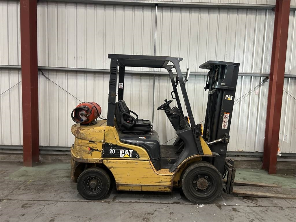 CAT GP25NT - LPG forklift: picture 5 CAT GP25NT - LPG forklift: picture 5