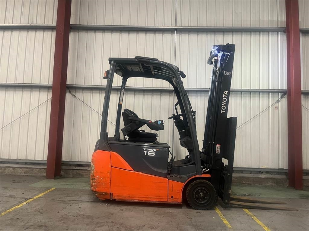 Toyota 8FBET16 - Electric forklift: picture 3 Toyota 8FBET16 - Electric forklift: picture 3