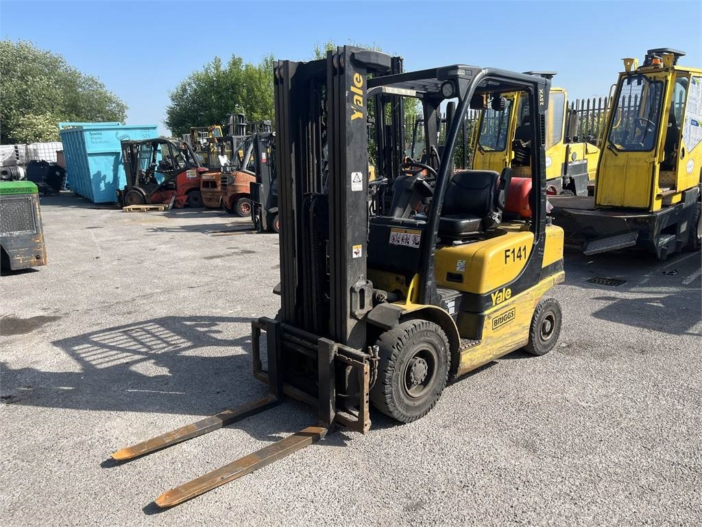 Yale GLP25VX - LPG forklift: picture 2 Yale GLP25VX - LPG forklift: picture 2