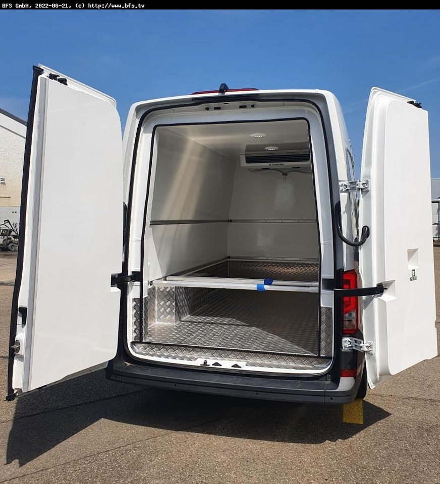 MAN TGE 3.140 4x2 F SB TGE Kühlkasten Automatik, The - Refrigerated van: picture 2 MAN TGE 3.140 4x2 F SB TGE Kühlkasten Automatik, The - Refrigerated van: picture 2