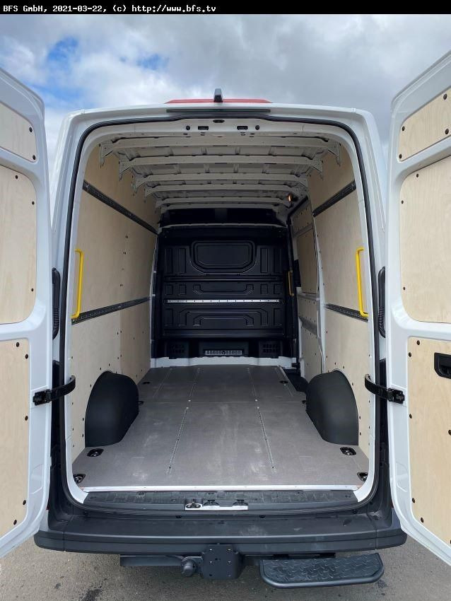 MAN TGE 3.180 4x2 F SB Frontantrieb/ 3 Sitzer, Autom - Panel van: picture 4 MAN TGE 3.180 4x2 F SB Frontantrieb/ 3 Sitzer, Autom - Panel van: picture 4