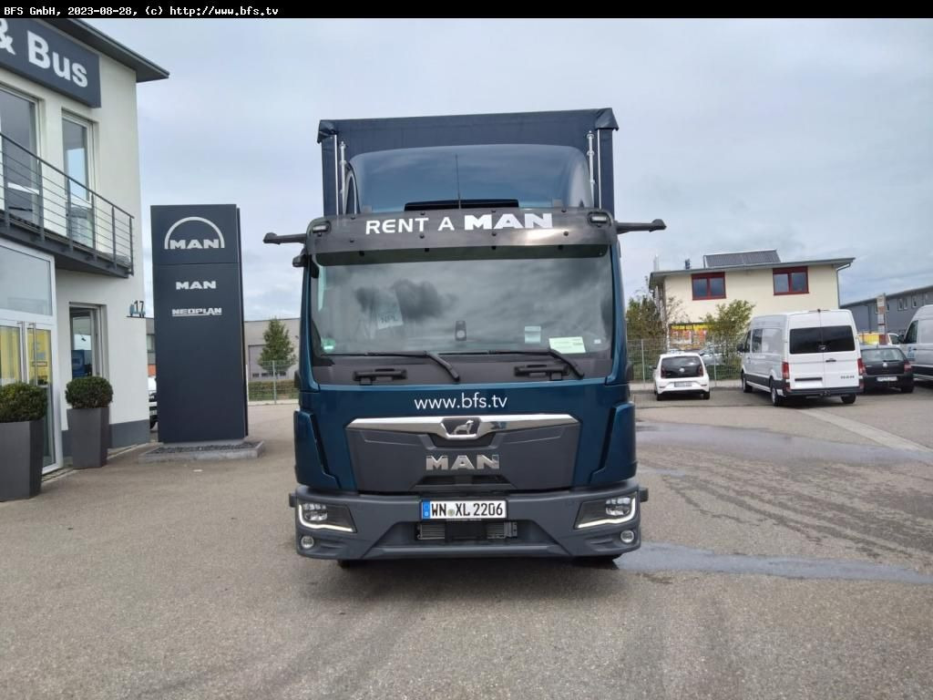MAN TGL (TG3) 12.250 4x2 BL CH Plane und Spiegel, LB - Curtainsider truck: picture 2 MAN TGL (TG3) 12.250 4x2 BL CH Plane und Spiegel, LB - Curtainsider truck: picture 2
