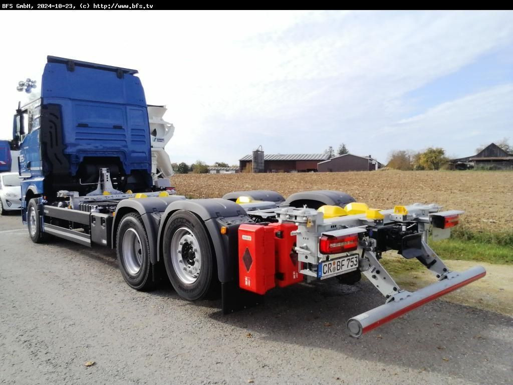 MAN TGX (TG3) 26.520 6x2-2 LL CH BDF Multi, SDG - Container transporter/ Swap body truck: picture 3 MAN TGX (TG3) 26.520 6x2-2 LL CH BDF Multi, SDG - Container transporter/ Swap body truck: picture 3