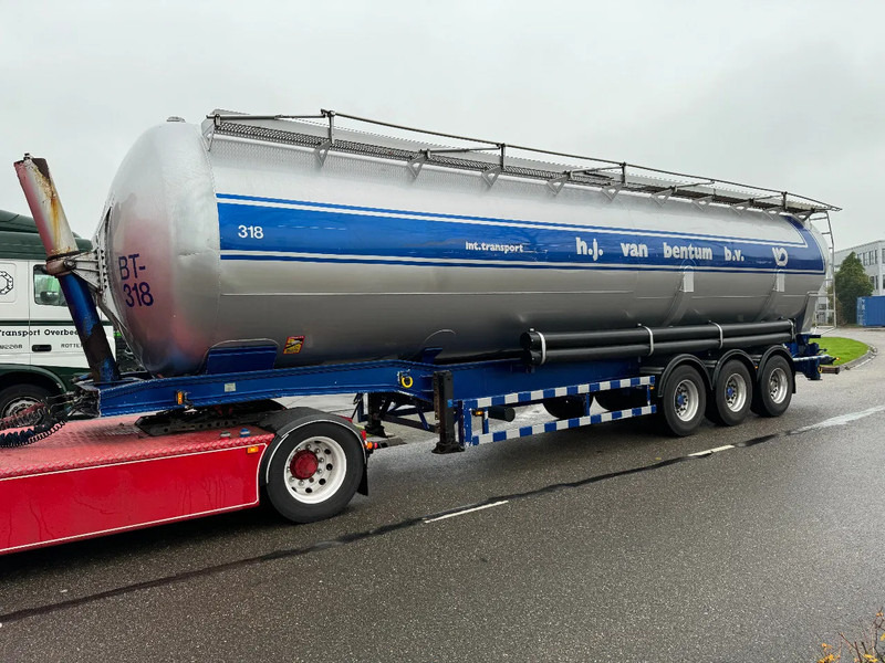 Atcomex 13 UNITS - 3 AXLE KIPPER BULK 1 COMP. 60.000 L - Tank semi-trailer: picture 2 Atcomex 13 UNITS - 3 AXLE KIPPER BULK 1 COMP. 60.000 L - Tank semi-trailer: picture 2