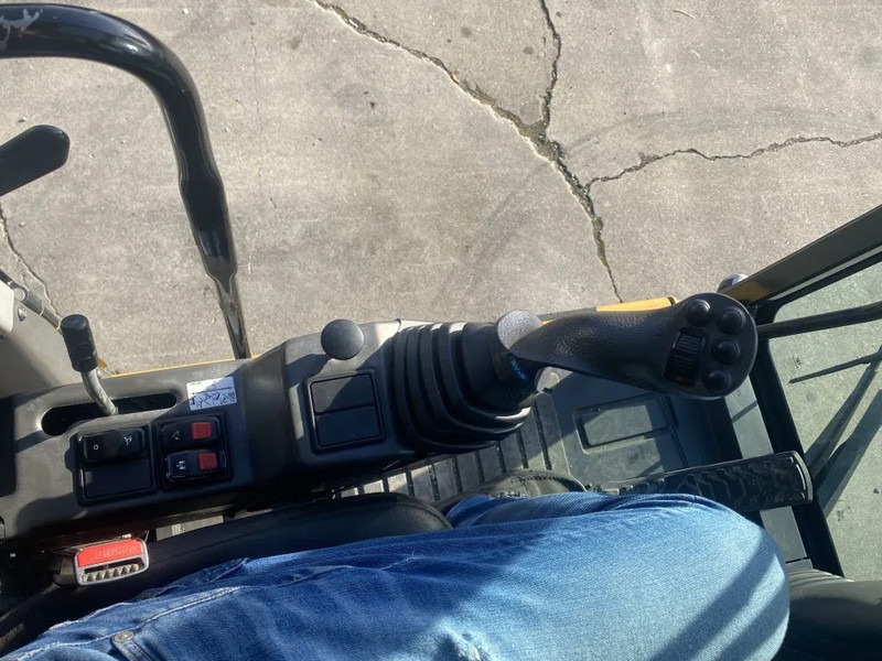 Wheel excavator Caterpillar M318F VA-giek hydraulische snelwissel CW30, airco: picture 12 Wheel excavator Caterpillar M318F VA-giek hydraulische snelwissel CW30, airco: picture 12