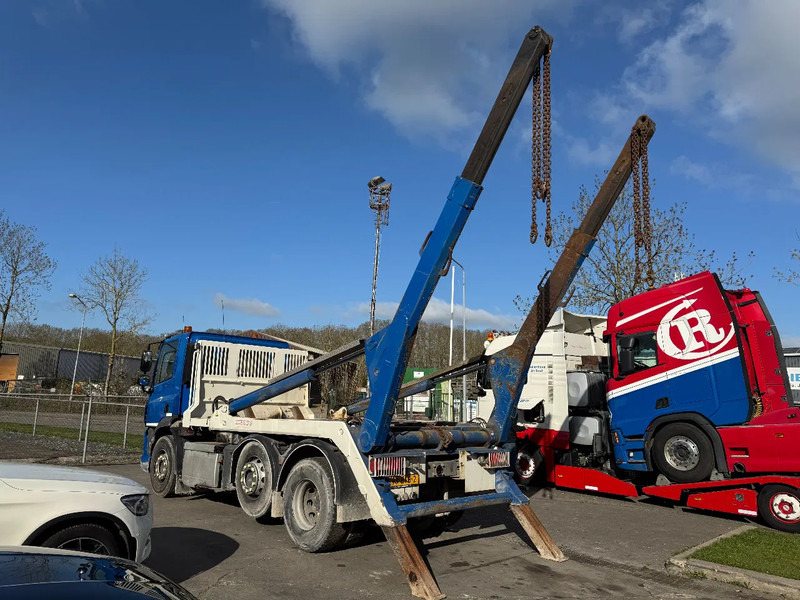 DAF CF 400 6X2 - EURO 6 + VDL P-18 + REMOTE + LIFT AXLE - Skip loader truck: picture 5 DAF CF 400 6X2 - EURO 6 + VDL P-18 + REMOTE + LIFT AXLE - Skip loader truck: picture 5
