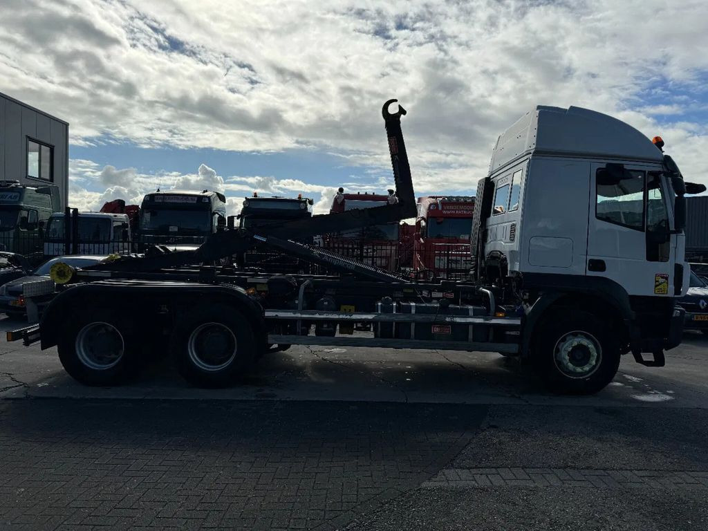 Iveco Stralis 450 6X2 - EURO 6 + MARREL HOOK - Hook lift truck: picture 4 Iveco Stralis 450 6X2 - EURO 6 + MARREL HOOK - Hook lift truck: picture 4