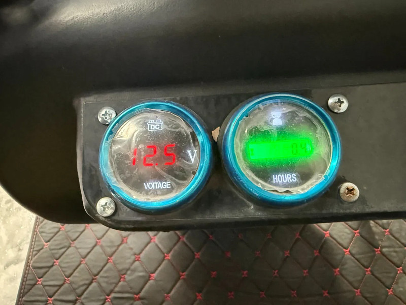 JPC HT12 - NEW AND UNUSED! - Mini excavator: picture 5 JPC HT12 - NEW AND UNUSED! - Mini excavator: picture 5