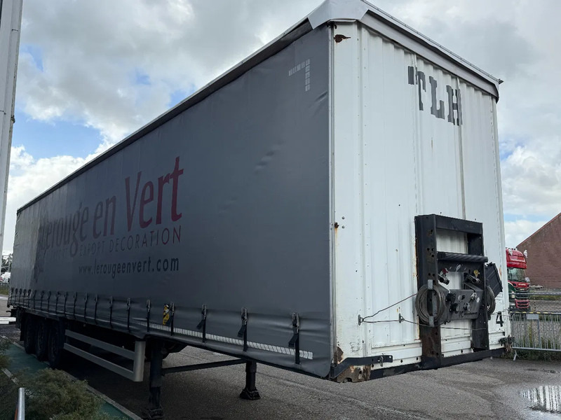 Kässbohrer XS - 3 AXLE - SAF + SLIDING ROOF - DISC BRAKES - Curtainsider semi-trailer: picture 3 Kässbohrer XS - 3 AXLE - SAF + SLIDING ROOF - DISC BRAKES - Curtainsider semi-trailer: picture 3