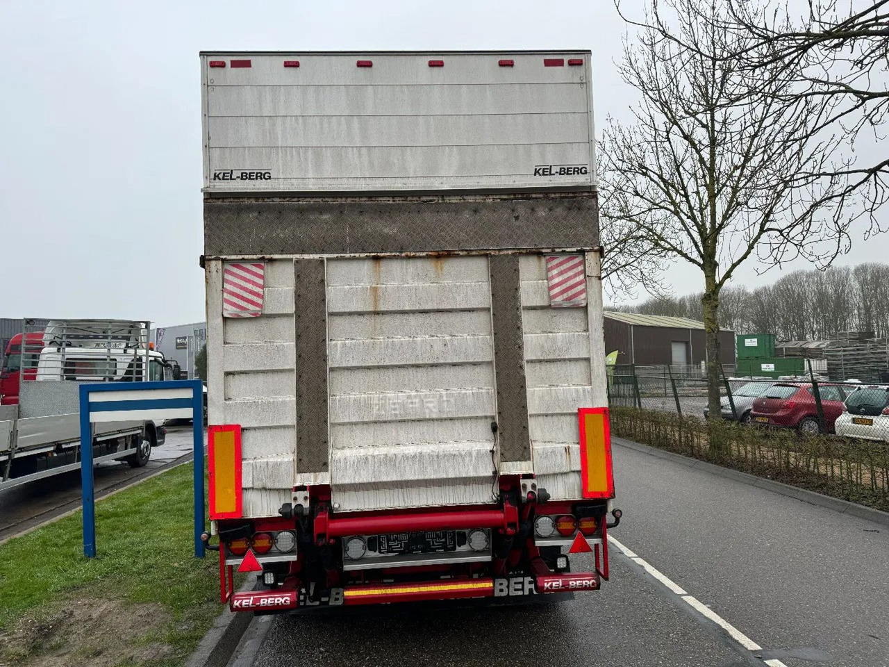 Kel-Berg D24B3 - 3 AXLE BPW + ZEPRO ZHD 250-155 MA - Closed box trailer: picture 4 Kel-Berg D24B3 - 3 AXLE BPW + ZEPRO ZHD 250-155 MA - Closed box trailer: picture 4