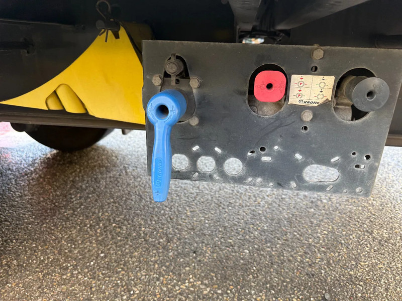 Curtainsider semi-trailer Krone SD - 3 AXLE - DISC BRAKES + SLIDING ROOF: picture 10