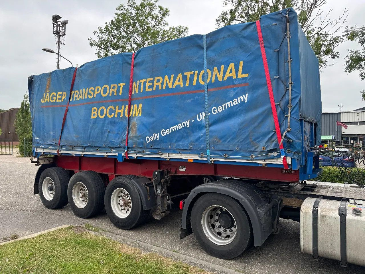 Krone SDP 27 ELC 3 BPW AXLE - Curtainsider semi-trailer: picture 5 Krone SDP 27 ELC 3 BPW AXLE - Curtainsider semi-trailer: picture 5