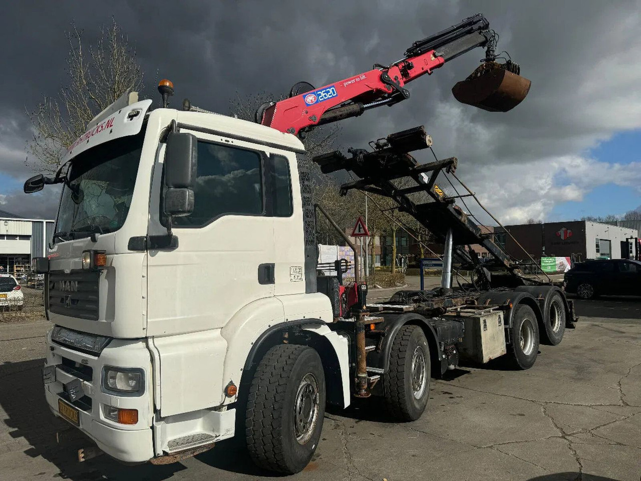 MAN TGA 35.440 8X2 - EURO 4 + HMF 2620K-RC 2018! + R - Crane truck: picture 3 MAN TGA 35.440 8X2 - EURO 4 + HMF 2620K-RC 2018! + R - Crane truck: picture 3