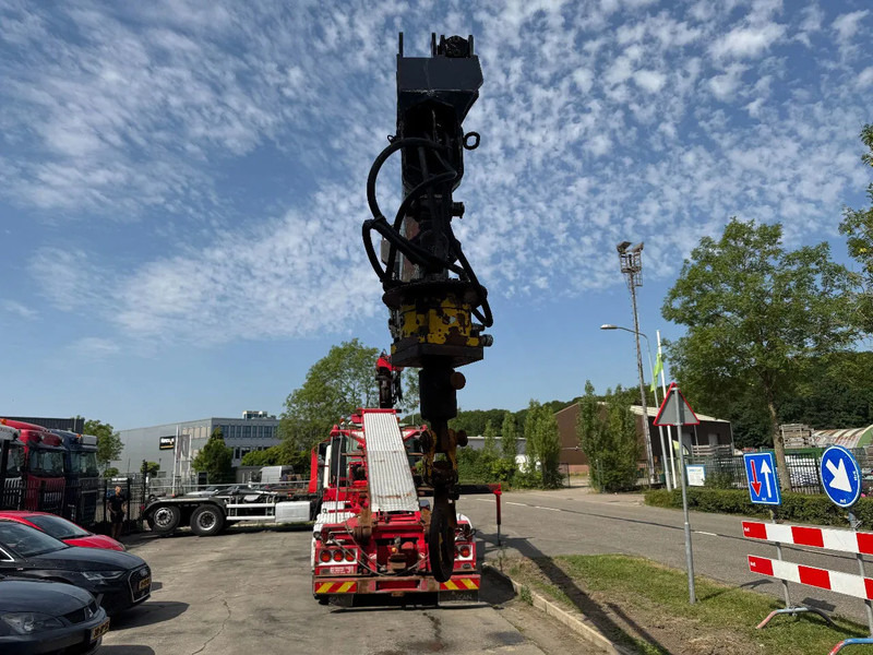 MAN TGS 35.480 8X4 HMF 2420 K5 + HMF ABLE + REMOTE CONTROL - Crane truck: picture 5 MAN TGS 35.480 8X4 HMF 2420 K5 + HMF ABLE + REMOTE CONTROL - Crane truck: picture 5