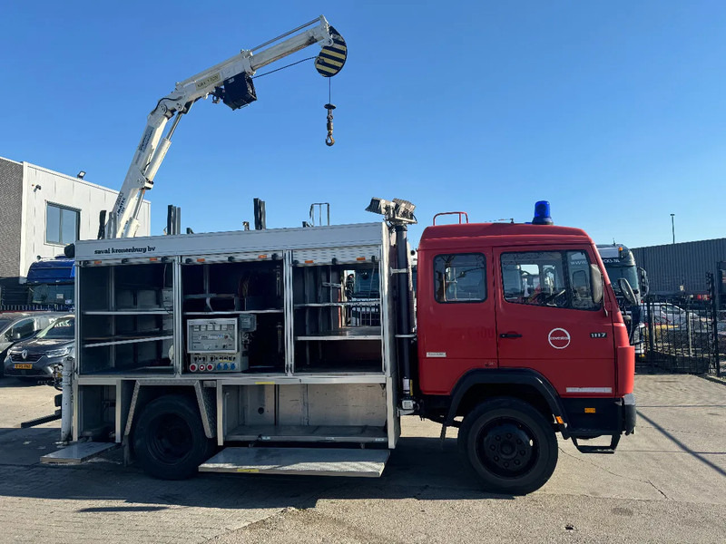 Mercedes-Benz 1117 4X2 FIRE TRUCK HIAB 050A ONLY 105787 KM - Fire truck: picture 3 Mercedes-Benz 1117 4X2 FIRE TRUCK HIAB 050A ONLY 105787 KM - Fire truck: picture 3