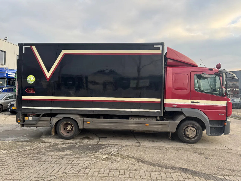 Mercedes-Benz Atego 1016 4X2 - EURO 6 + DHOLLANDIA LIFT - Box truck: picture 4 Mercedes-Benz Atego 1016 4X2 - EURO 6 + DHOLLANDIA LIFT - Box truck: picture 4