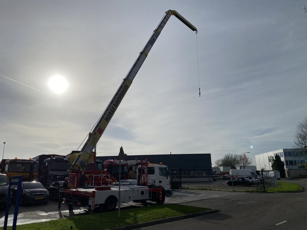 Nissan ATLEON 140 + KLAAS ALU-KRAN 28 METER MET REMOTE - Crane truck: picture 3 Nissan ATLEON 140 + KLAAS ALU-KRAN 28 METER MET REMOTE - Crane truck: picture 3