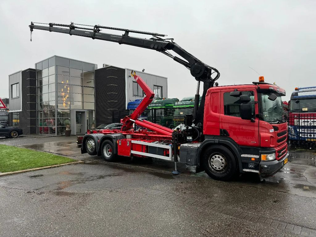 Scania P320 6X2 HIAB 20T + HIAB 144 E4 - Hook lift truck, Crane truck: picture 1 Scania P320 6X2 HIAB 20T + HIAB 144 E4 - Hook lift truck, Crane truck: picture 1