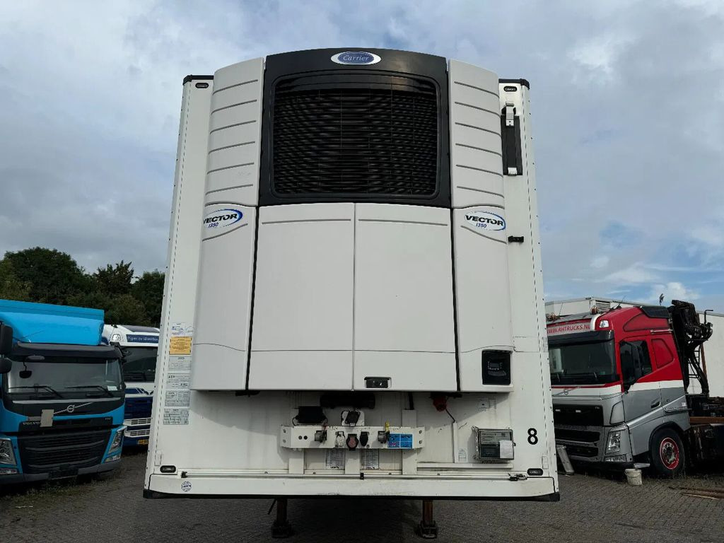 Schmitz Cargobull SCB S3B - 3 AXLE - CARRIER VECTOR 1350 + APK 01- - Refrigerator semi-trailer: picture 2 Schmitz Cargobull SCB S3B - 3 AXLE - CARRIER VECTOR 1350 + APK 01- - Refrigerator semi-trailer: picture 2