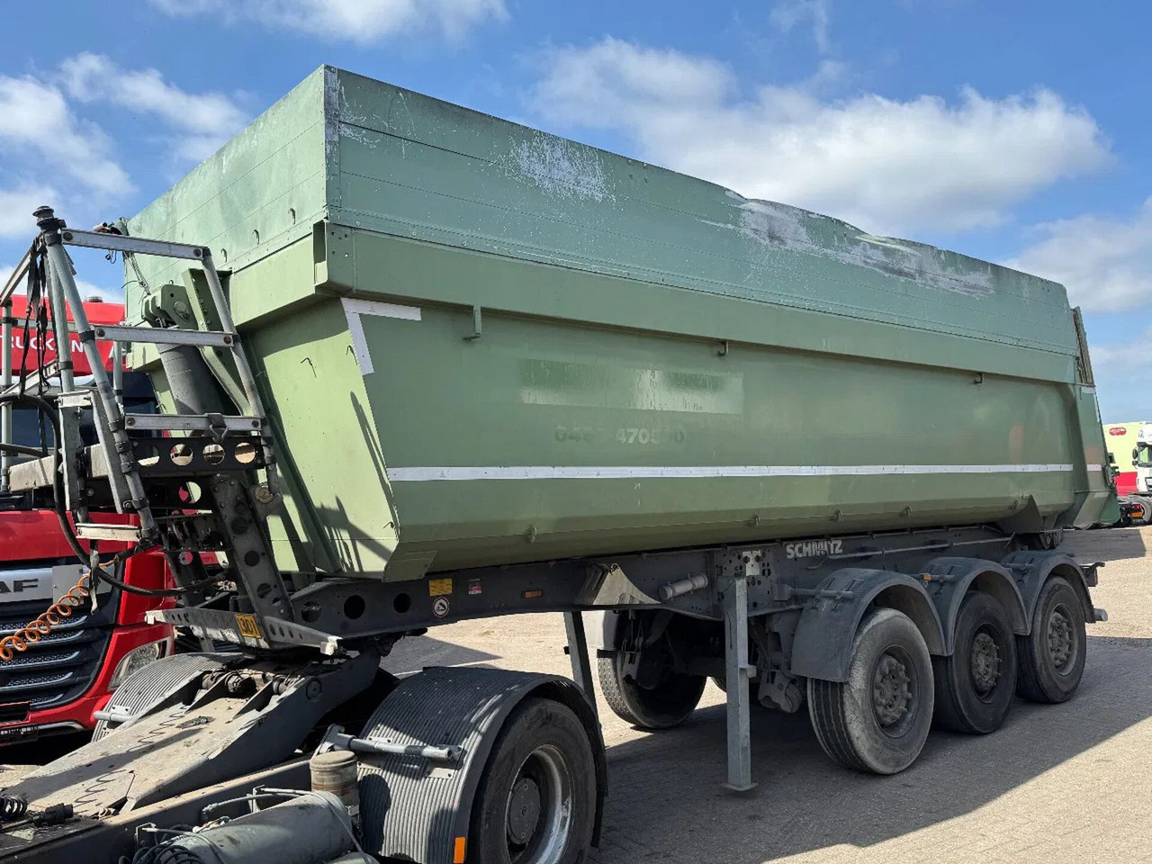Schmitz Cargobull SGF*3 LIFTING AXLE - Tipper semi-trailer: picture 1 Schmitz Cargobull SGF*3 LIFTING AXLE - Tipper semi-trailer: picture 1
