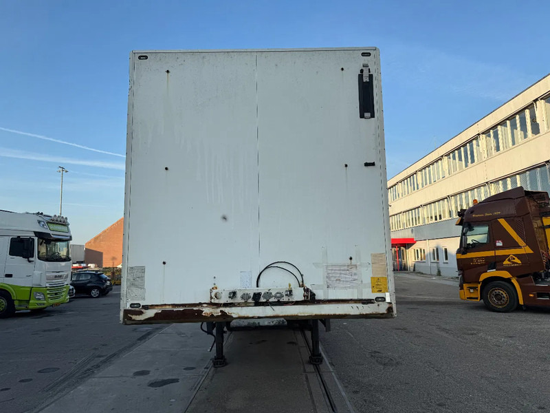 Schmitz Cargobull SKO 24 3X SAF AXLE 2500 KG DHOLLANDIA LIFT - Closed box semi-trailer: picture 2 Schmitz Cargobull SKO 24 3X SAF AXLE 2500 KG DHOLLANDIA LIFT - Closed box semi-trailer: picture 2