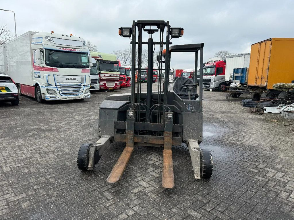 Terberg TKL 3X3 M 2000 KG KINGLIFTER 3,6 METER H - Diesel forklift: picture 3 Terberg TKL 3X3 M 2000 KG KINGLIFTER 3,6 METER H - Diesel forklift: picture 3