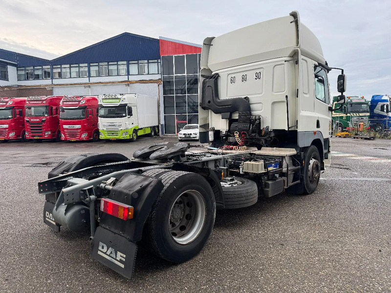 DAF CF 85.460 4X2 EURO 5 SLEEPER CAB - Tractor unit: picture 4 DAF CF 85.460 4X2 EURO 5 SLEEPER CAB - Tractor unit: picture 4