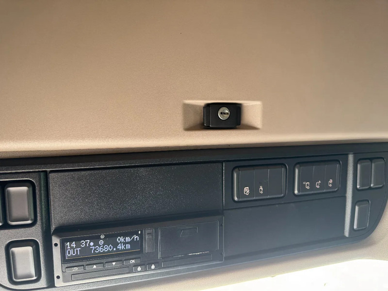 DAF XF 450 4X2 EURO 6 MEGA leasing DAF XF 450 4X2 EURO 6 MEGA: picture 13 DAF XF 450 4X2 EURO 6 MEGA leasing DAF XF 450 4X2 EURO 6 MEGA: picture 13