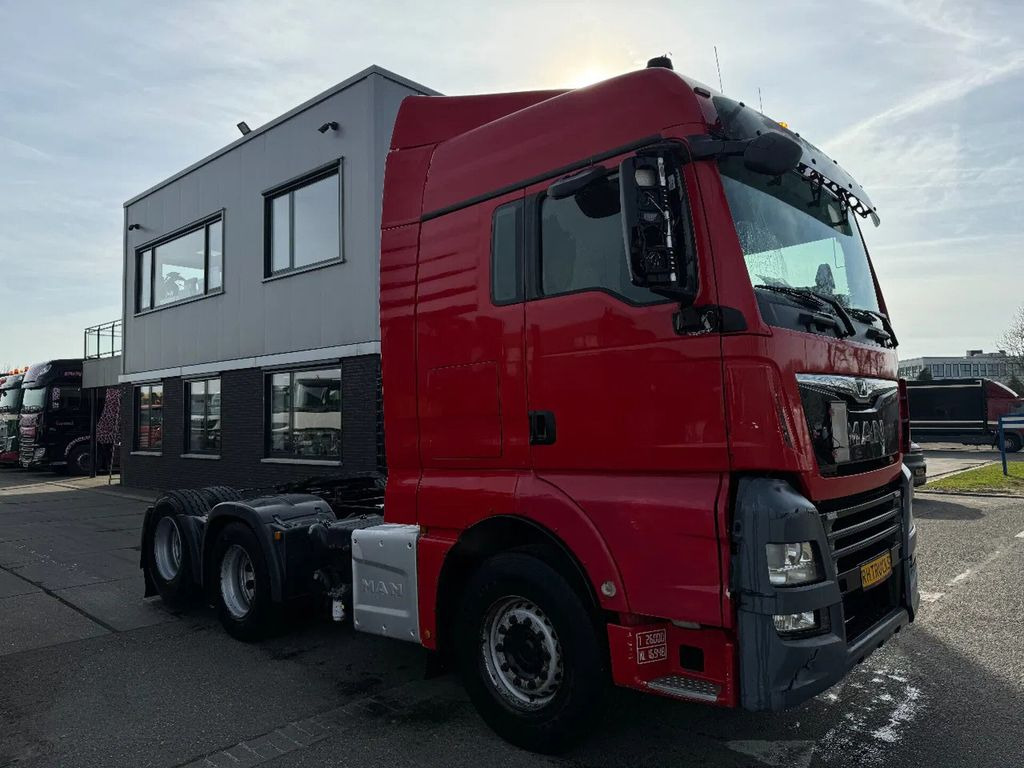 MAN TGX 28.500 6X2 EURO 6 ONLY 464.971 KM HYDRAULIC - Tractor unit: picture 3 MAN TGX 28.500 6X2 EURO 6 ONLY 464.971 KM HYDRAULIC - Tractor unit: picture 3
