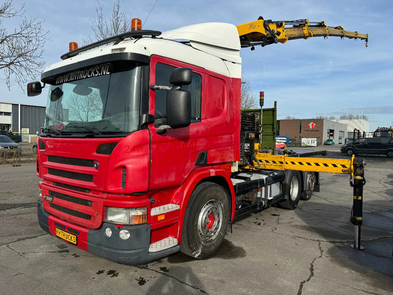 Scania P380 6X2 HIAB 288 + REMOTE CONTROL + PLATEAU - Tractor unit: picture 2 Scania P380 6X2 HIAB 288 + REMOTE CONTROL + PLATEAU - Tractor unit: picture 2
