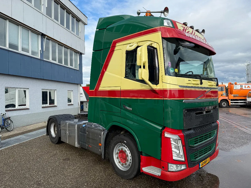 Volvo FH 460 4X2 - Tractor unit: picture 3 Volvo FH 460 4X2 - Tractor unit: picture 3