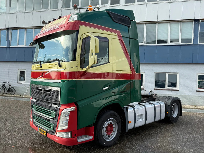 Volvo FH 460 4X2 - Tractor unit: picture 1 Volvo FH 460 4X2 - Tractor unit: picture 1