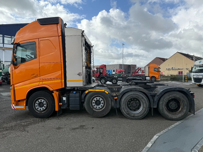 Volvo FH 540, 8X4, 490049 KM, INTARDER TUV 30-06-2026 - Tractor unit: picture 4 Volvo FH 540, 8X4, 490049 KM, INTARDER TUV 30-06-2026 - Tractor unit: picture 4