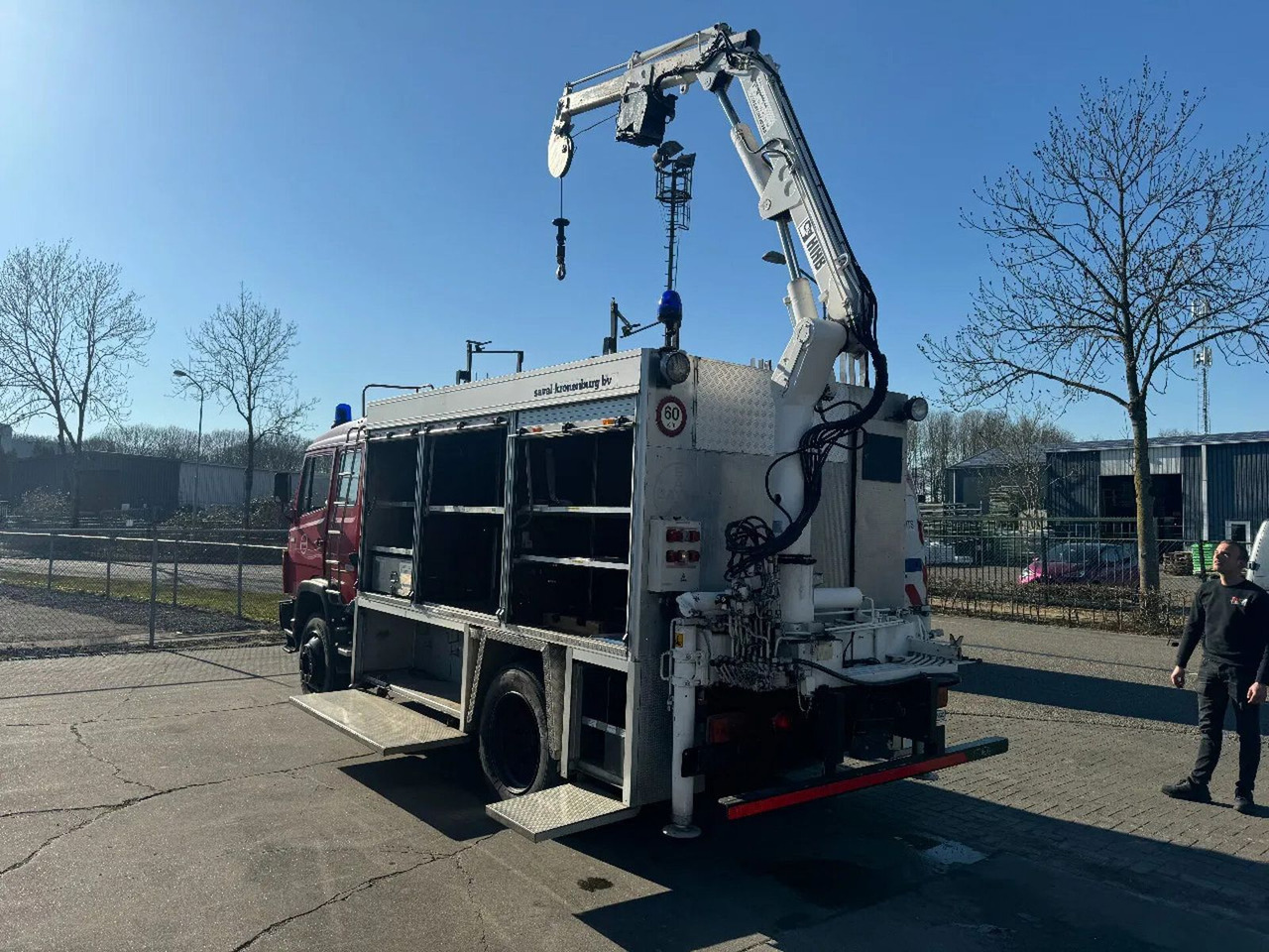 Mercedes-Benz 1117 4X2 FIRE TRUCK HIAB 050A ONLY 105787 KM - Truck, Crane truck: picture 4 Mercedes-Benz 1117 4X2 FIRE TRUCK HIAB 050A ONLY 105787 KM - Truck, Crane truck: picture 4