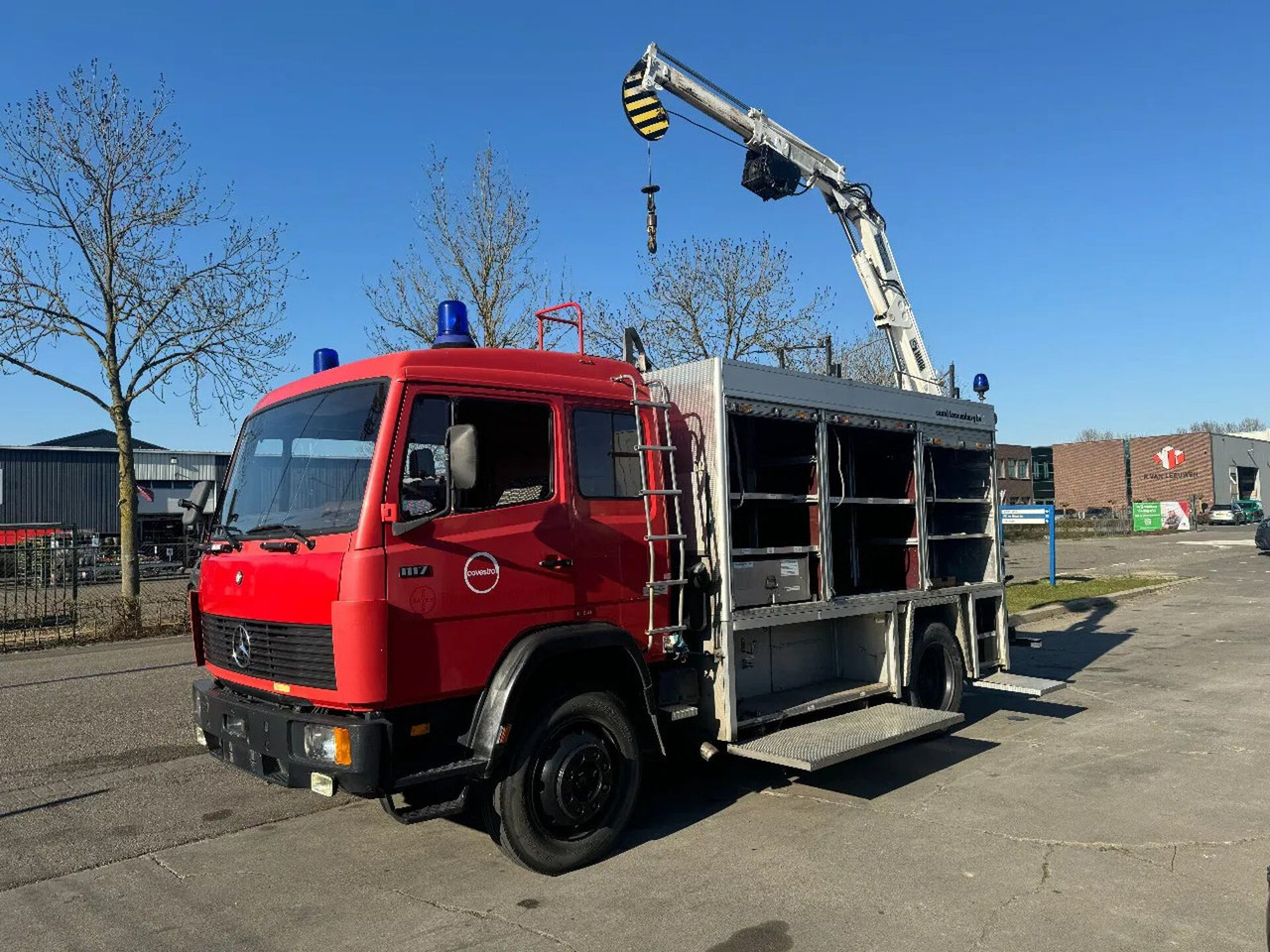 Mercedes-Benz 1117 4X2 FIRE TRUCK HIAB 050A ONLY 105787 KM - Truck, Crane truck: picture 1 Mercedes-Benz 1117 4X2 FIRE TRUCK HIAB 050A ONLY 105787 KM - Truck, Crane truck: picture 1