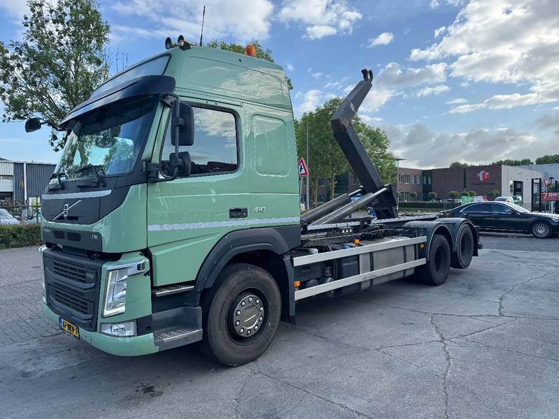 Volvo FM 410 6X2 EURO 6 VDL 21T HOOK - Hook lift truck: picture 1 Volvo FM 410 6X2 EURO 6 VDL 21T HOOK - Hook lift truck: picture 1