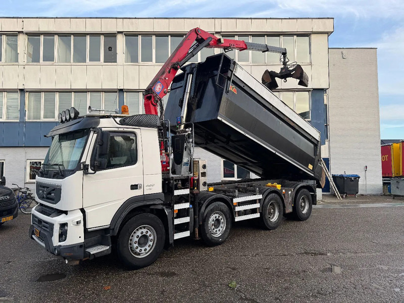 Volvo FMX 420 8X4 HMF 1643Z2 + REMOTE CONTROL + HYVA KIPPER - Crane truck: picture 2 Volvo FMX 420 8X4 HMF 1643Z2 + REMOTE CONTROL + HYVA KIPPER - Crane truck: picture 2