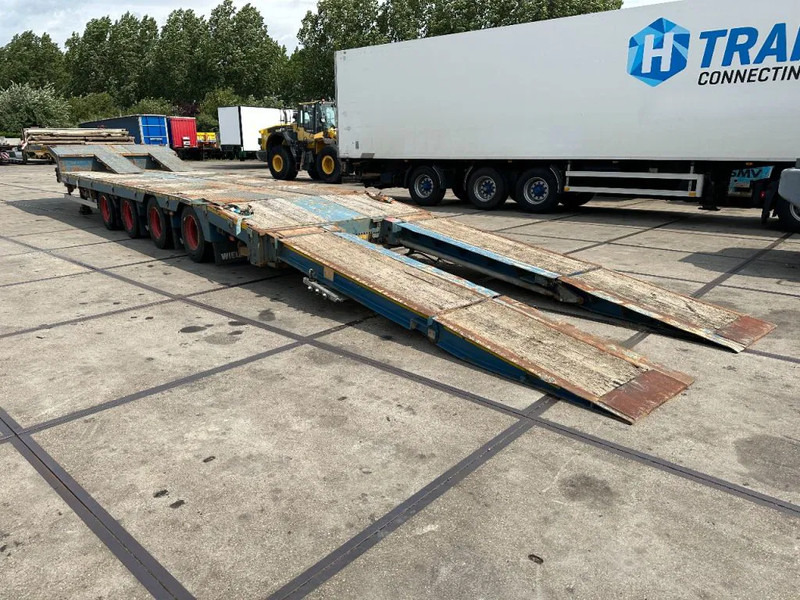 Wielton 4 AXEL WITH RAMPS - Low loader semi-trailer: picture 2 Wielton 4 AXEL WITH RAMPS - Low loader semi-trailer: picture 2