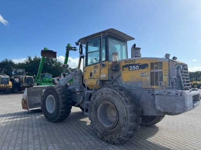 Komatsu WA 250-5 - Wheel loader: picture 2 Komatsu WA 250-5 - Wheel loader: picture 2