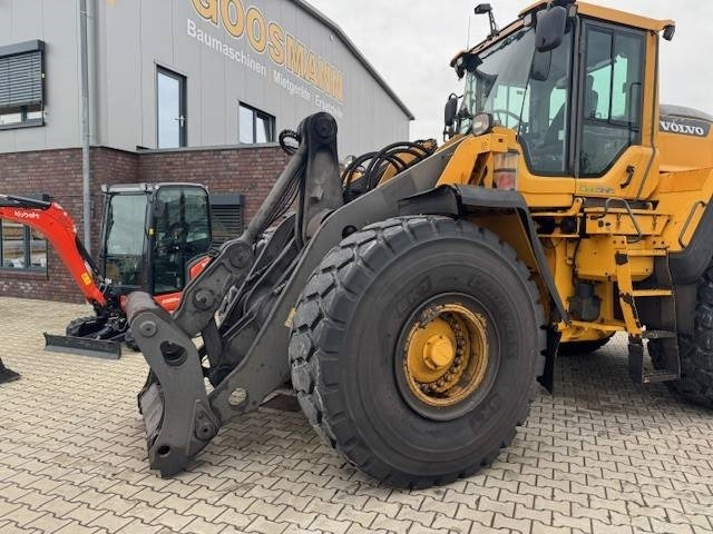 Volvo L 180 H - Wheel loader: picture 5 Volvo L 180 H - Wheel loader: picture 5