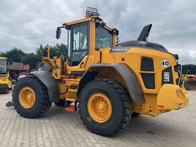 Volvo L 60 H - Wheel loader: picture 1 Volvo L 60 H - Wheel loader: picture 1